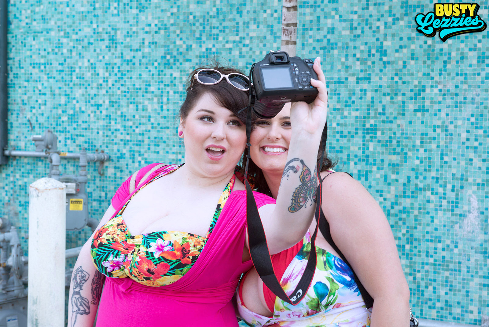 Alana Lace - Backstage - BBW