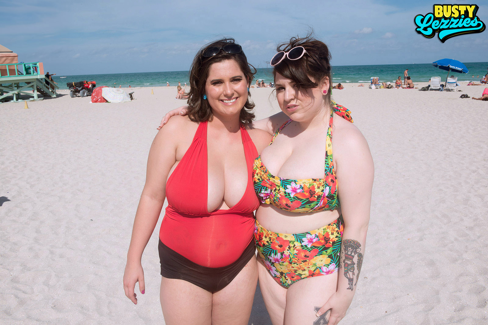 Alana Lace - Backstage - BBW